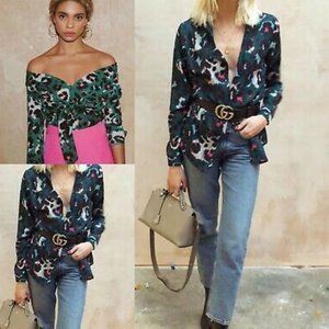 Never Fully Dressed Leopard Top Off Shoulder size small